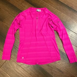 Athleta rashguard beach shirt